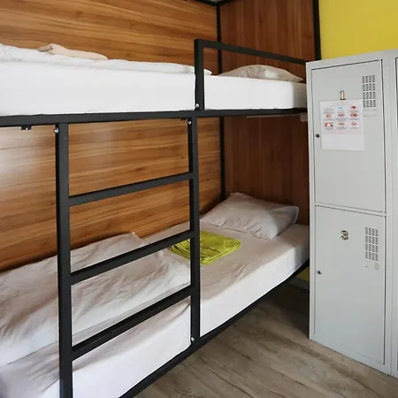 Hostel Light Life *